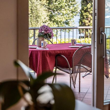 Residence Villa Al Lido Бренцоне-суль-Гарда Екстер'єр фото