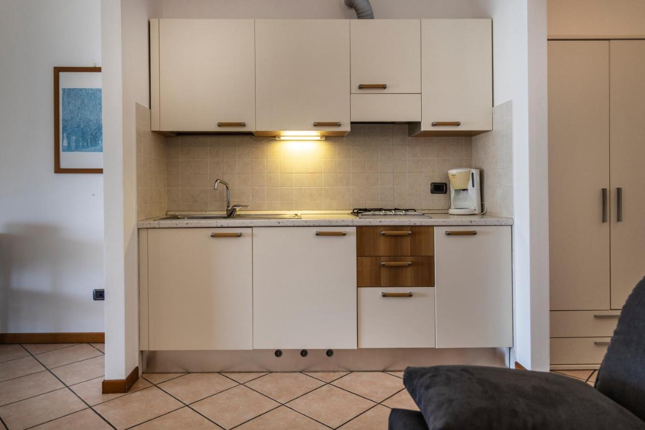 Residence Villa Al Lido Бренцоне-суль-Гарда Екстер'єр фото