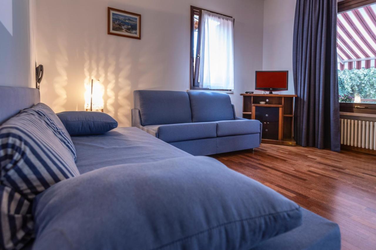 Residence Villa Al Lido Бренцоне-суль-Гарда Екстер'єр фото