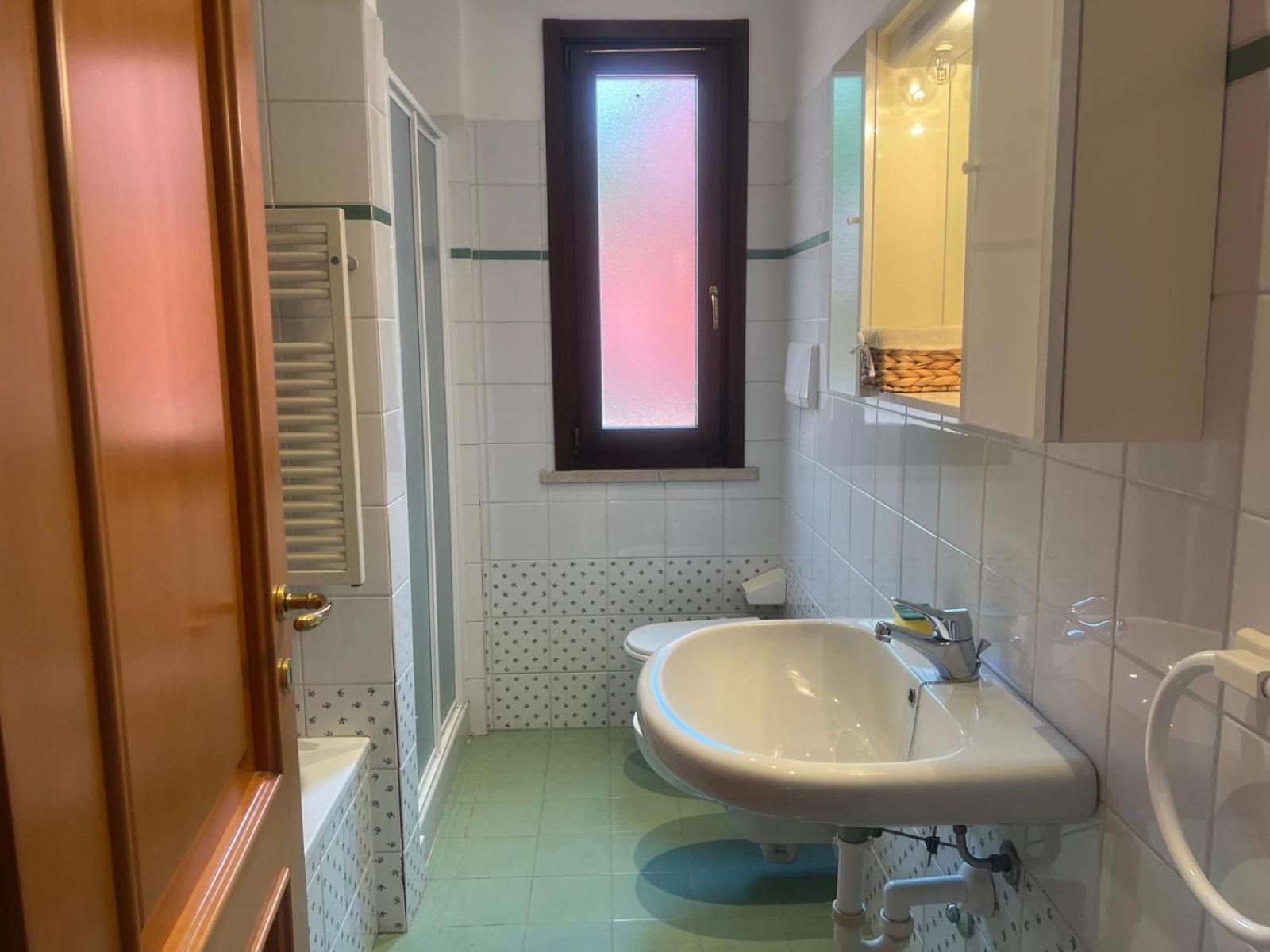Residence Villa Al Lido Бренцоне-суль-Гарда Екстер'єр фото
