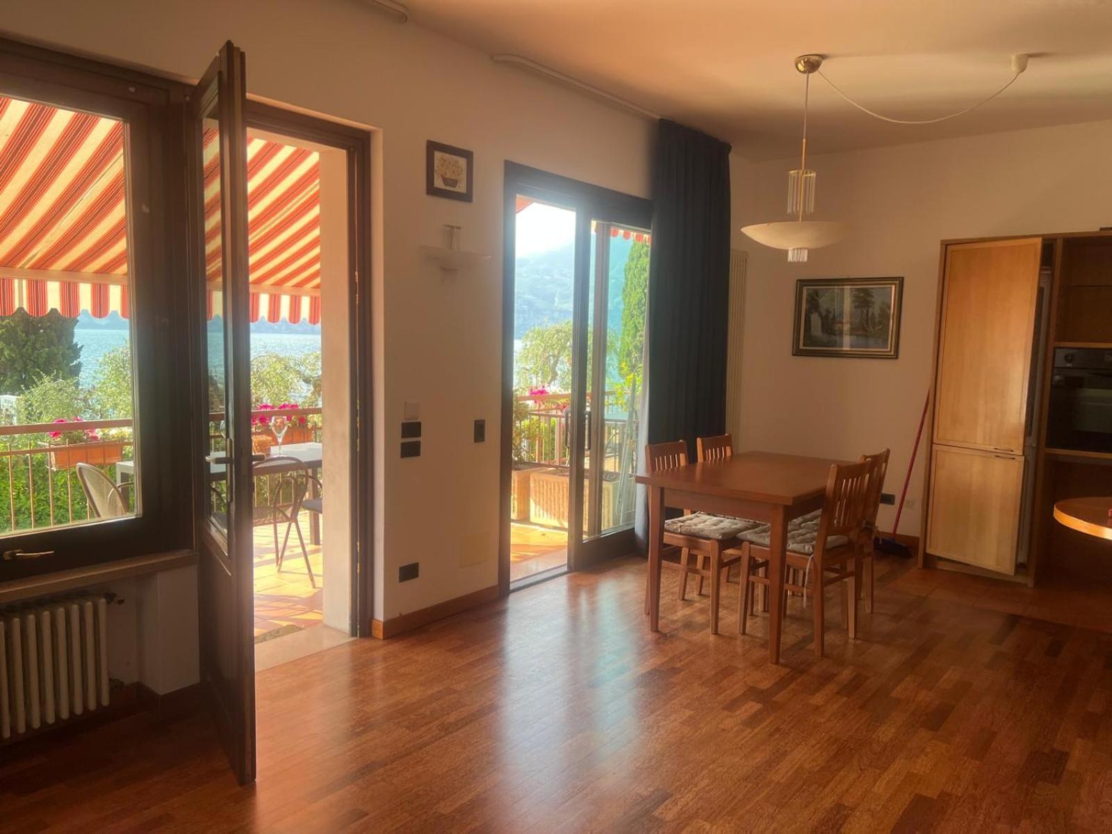 Residence Villa Al Lido Бренцоне-суль-Гарда Екстер'єр фото