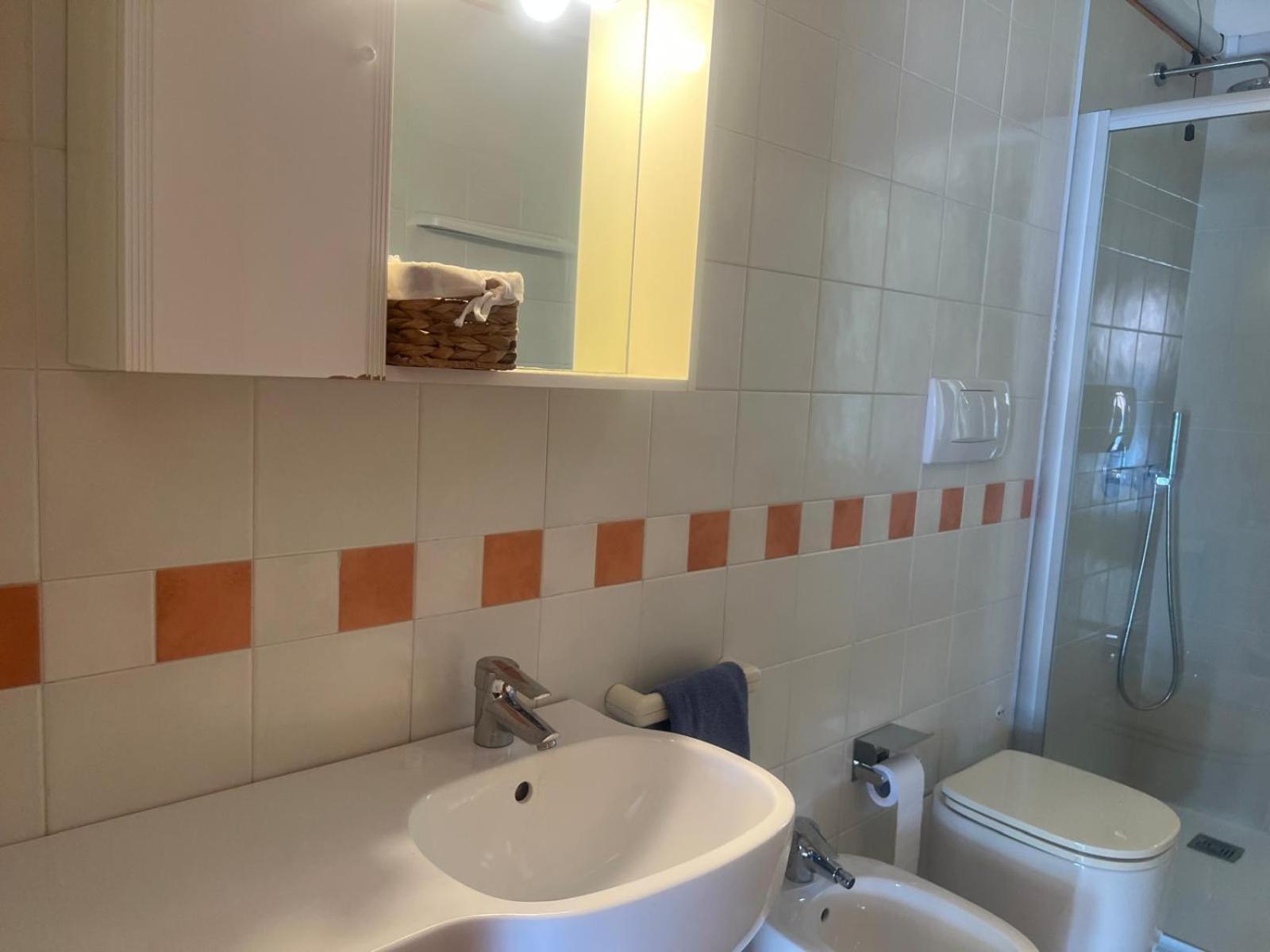 Residence Villa Al Lido Бренцоне-суль-Гарда Екстер'єр фото