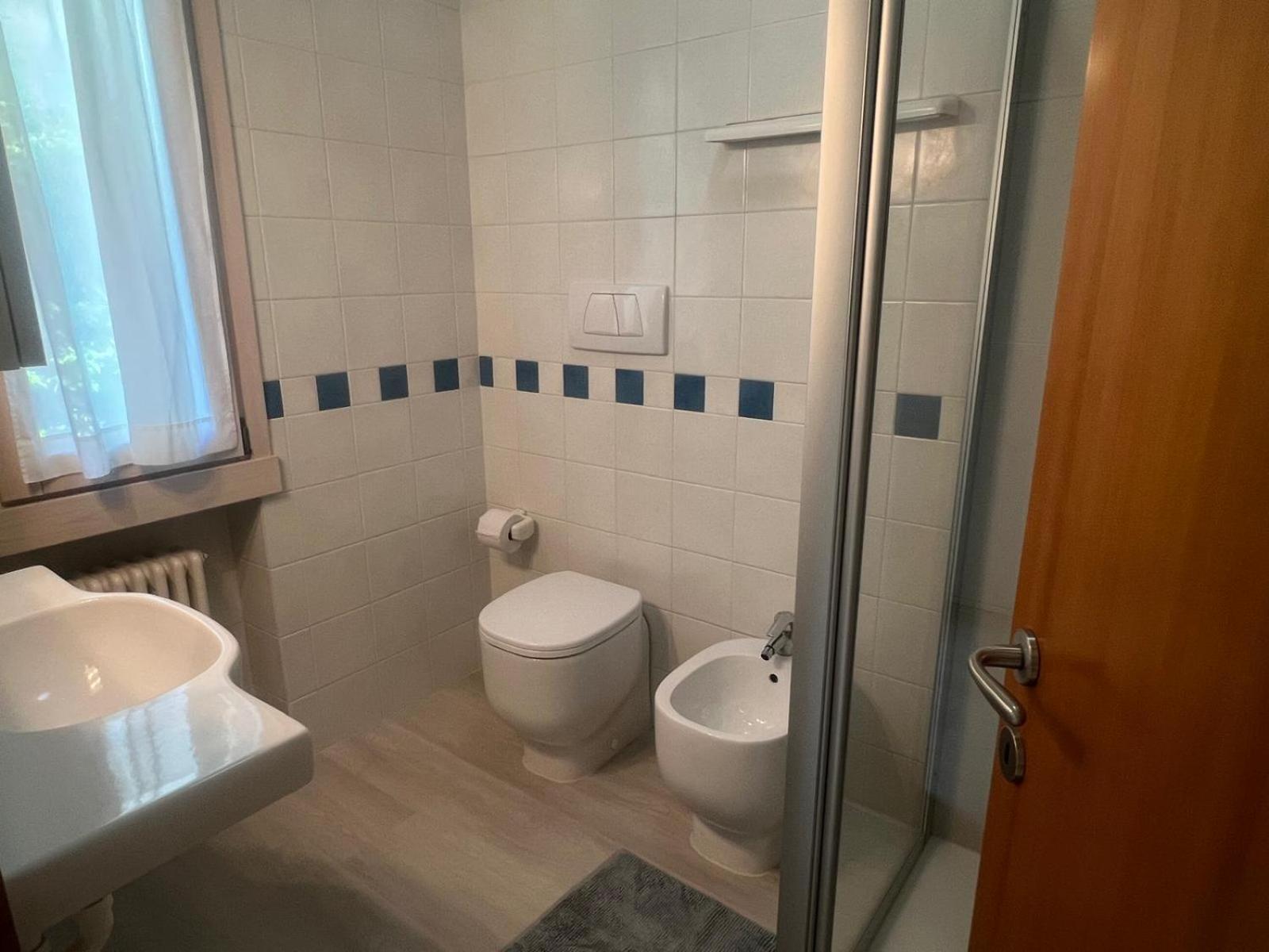 Residence Villa Al Lido Бренцоне-суль-Гарда Екстер'єр фото