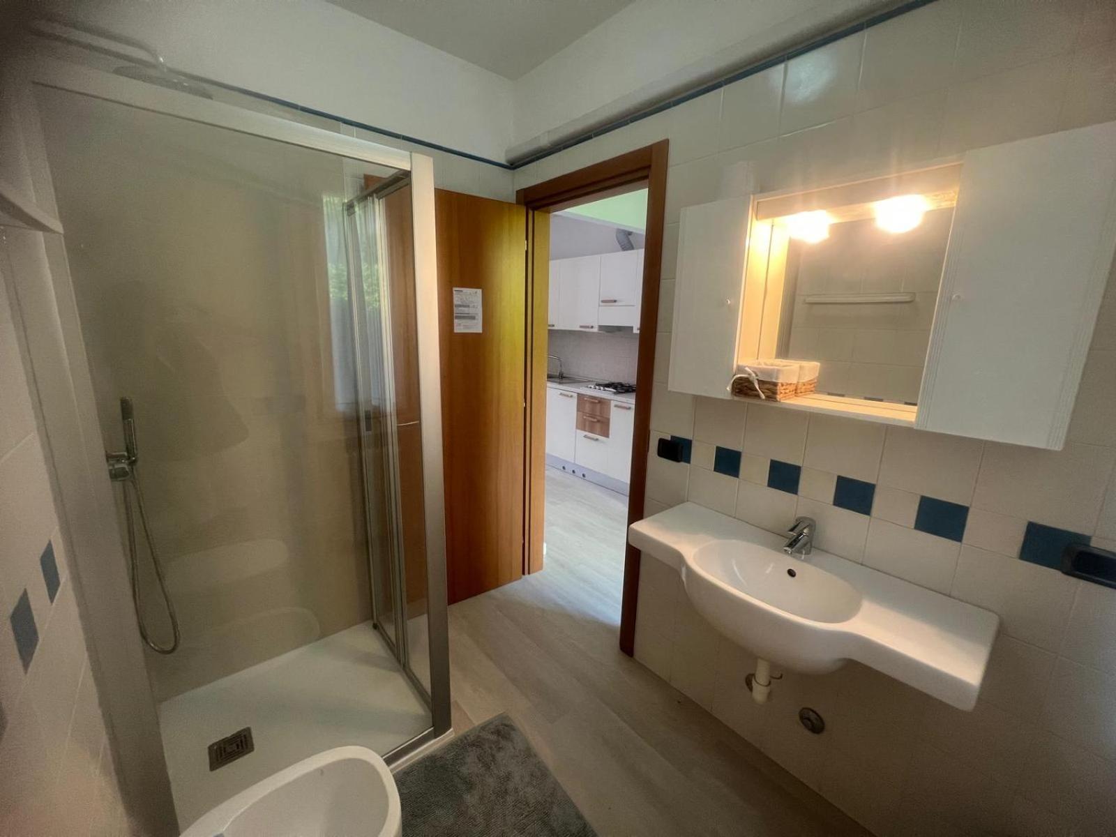 Residence Villa Al Lido Бренцоне-суль-Гарда Екстер'єр фото